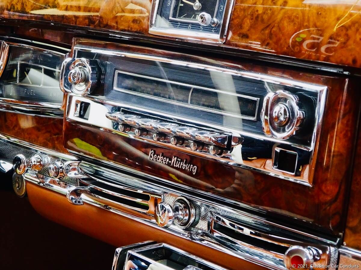 1953 Mercedes-Benz 300 S Becker-Nurburg radio